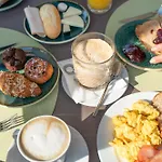 Relais Olmo - Place Of Charme 4*