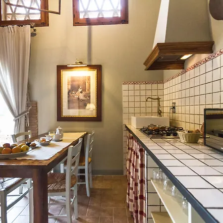 Relais Olmo - Place Of Charme אתר נופש אימפרונטה