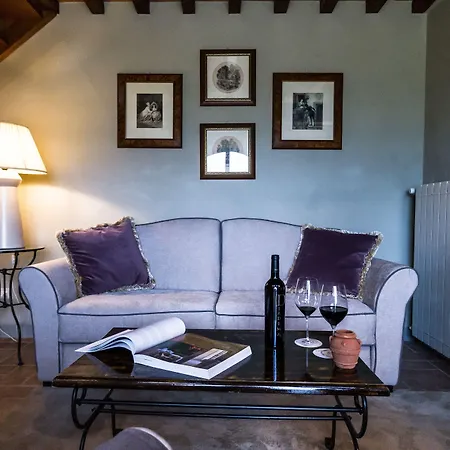 אתר נופש Relais Olmo - Place Of Charme אימפרונטה
