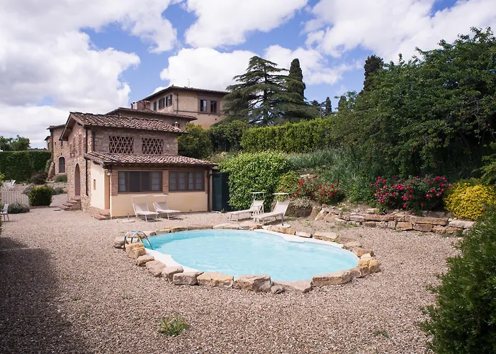 Relais Olmo - Place Of Charme 4*